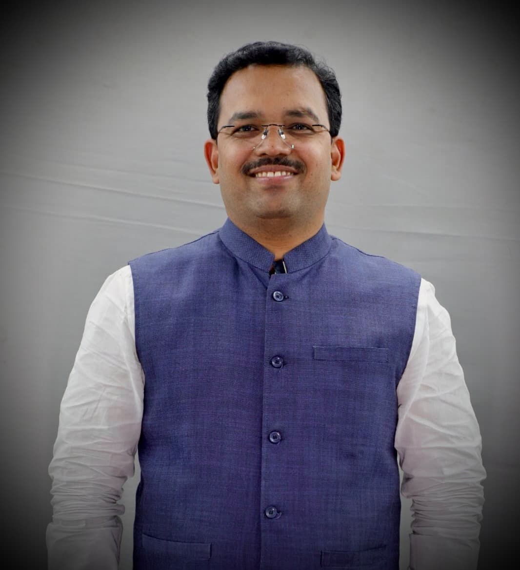 Mr. Mahesh Shinde